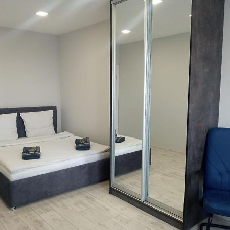 Ferienwohnung Як Вдома ! Uschhorod Exterior foto