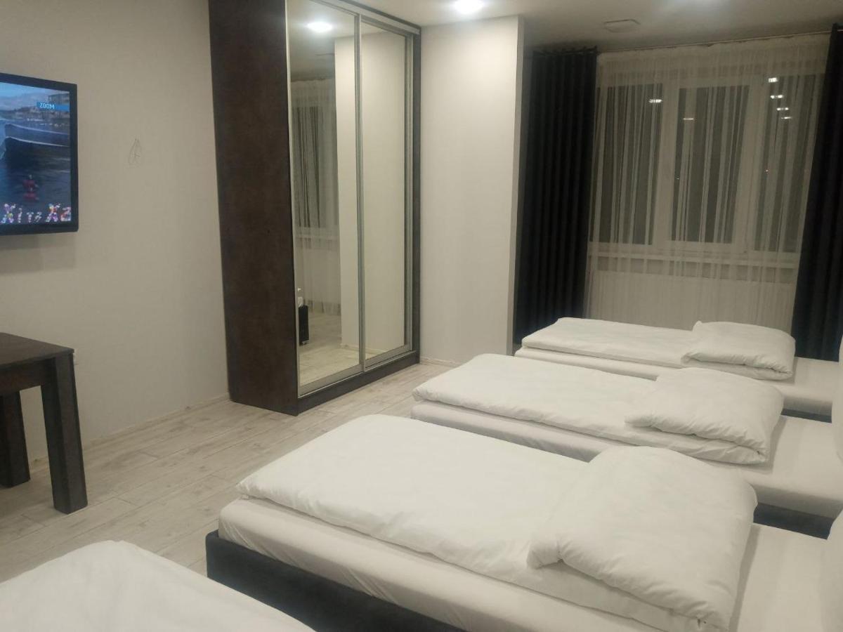 Ferienwohnung Як Вдома ! Uschhorod Exterior foto